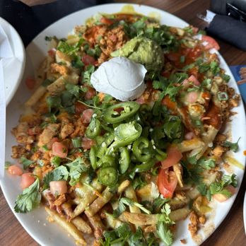 Yard House - Bars Near Me - Pasadena, California