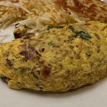 Honey Jam - Create your own omelette with bacon, chorizo, mushroom, spinach and jalapeños. - Breakfast & Brunch Near Me - Oakbrook Terrace, Illinois