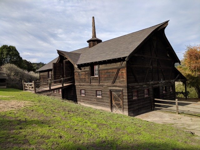 Slide of Bay 101 Roofing