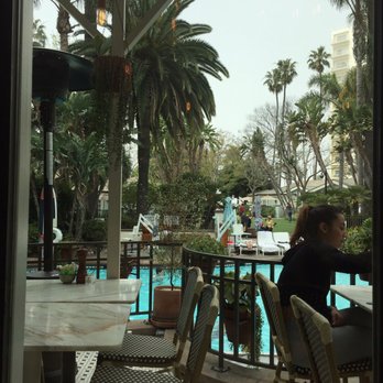 FIG Restaurant - View (swimming pool) - Bars Near Me - Santa Monica, California FIG Restaurant - View (swimming pool) - Bars Near Me - Santa Monica, California
