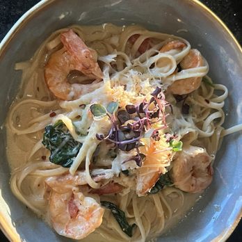 Skates On The Bay - Shrimp linguine - Seafood Near Me - Berkeley, California