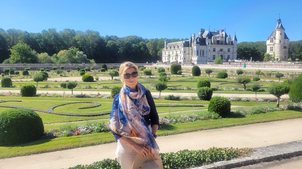 Diane Ussery LCSW - grief counselor in Sacramento, CA