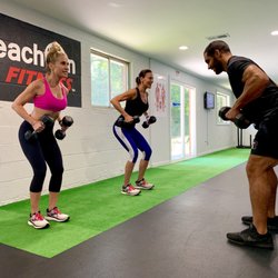 Join our Small Group Training at ReachOn Fitness.