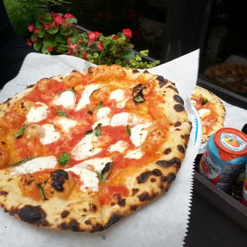 Tru Pizza Truck - Excellent crust! If in Minneapolis give them a try! - Food Trucks Near Me Tru Pizza Truck - Excellent crust! If in Minneapolis give them a try! - Food Trucks Near Me