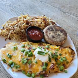 Avocado omelet w/hash browns and English muffin