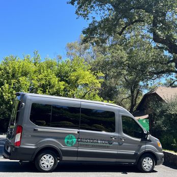 Calistoga Tours - a van parked on the side of the road - Wine Tours Near Me Calistoga Tours - a van parked on the side of the road - Wine Tours Near Me