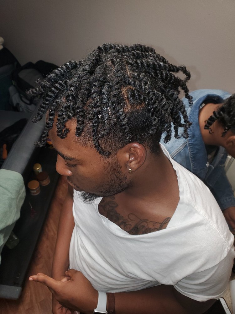 KWay Braids Logo