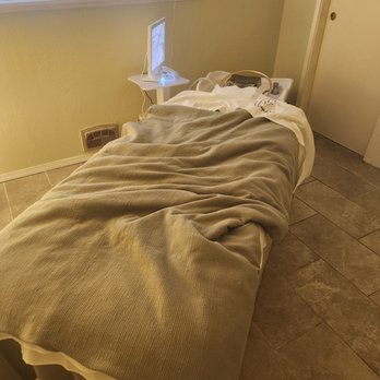 Clevenate Scalp Oasis - Room (after service) - Day Spas Near Me - Elk Grove, California Clevenate Scalp Oasis - Room (after service) - Day Spas Near Me - Elk Grove, California