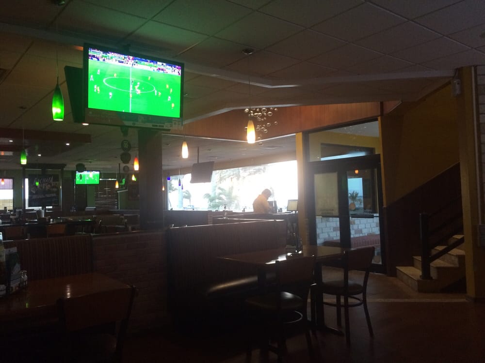 Applebee's Grill + Bar