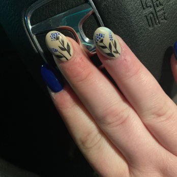 Spring Nail - Nail Salons Near Me - WDM, Iowa Spring Nail - Nail Salons Near Me - WDM, Iowa