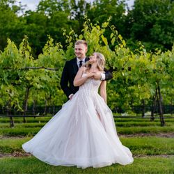 Wolsfelt's Bridal - Had the perfect bussle!