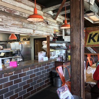 Starbecks Smokehouse - Barbeque Near Me - Waterloo, Iowa