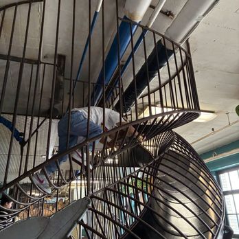 City Museum - Museums Near Me - Saint Louis, Missouri