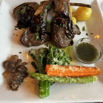 Newman's Restaurant - Lamp chops - New American Near Me - Saluda, North Carolina