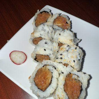 Top Sushi - Spicy tuna cut - Japanese Near Me - Canoga Park, California Top Sushi - Spicy tuna cut - Japanese Near Me - Canoga Park, California