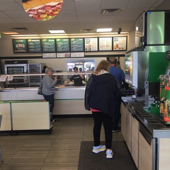 Subway - Food line and soda area - Fast Food Near Me - Benton, Arkansas Subway - Food line and soda area - Fast Food Near Me - Benton, Arkansas
