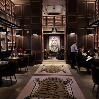 Chasing Rabbits - The Library - Bars Near Me - Vail, Colorado