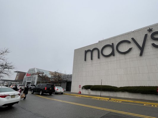 MACY’S - Updated July 2024 - 40 Photos & 78 Reviews - 500 Garden State ...