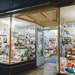 This store is WHEELCHAIR-ACCESSIBLE!