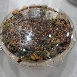 poke bowl with everything on it!! poke bowl with everything on it!!