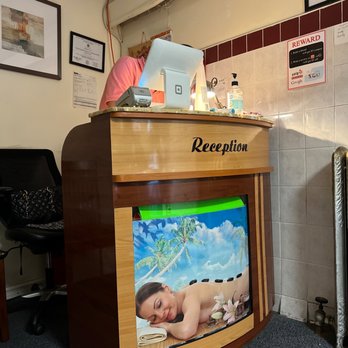Relaxation Garden - Reception area - Massage Near Me - Brooklyn, New York