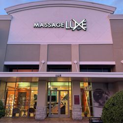 MassageLuXe