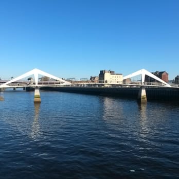 Tradeston Bridge - Tradeston bridge on a sunny day - Landmarks & Historical Buildings Near Me