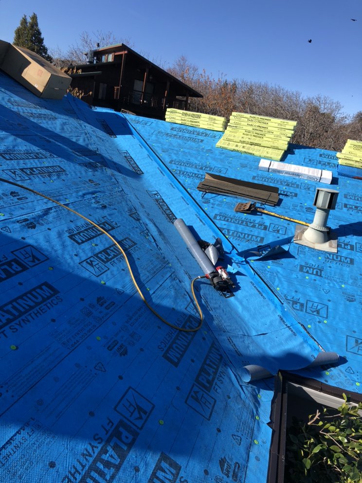 Slide of Bud Lipscomb Roofing