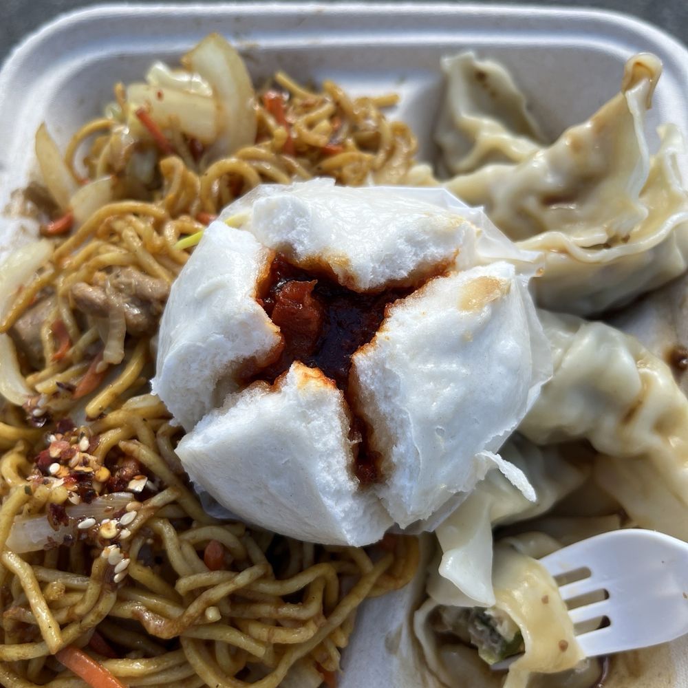Cute Dumplings - Meal deal 1 with steamed dumplings and noodles. - Dim Sum Near Me Cute Dumplings - Meal deal 1 with steamed dumplings and noodles. - Dim Sum Near Me
