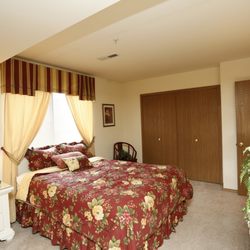 Chandana Pointe Apartments - His & Hers Closets!