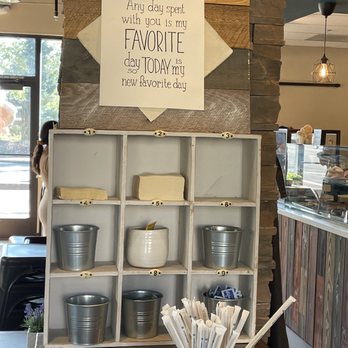 Mammoth Coffee Roasting Company - Coffee & Tea Near Me - Mammoth Lakes, California Mammoth Coffee Roasting Company - Coffee & Tea Near Me - Mammoth Lakes, California