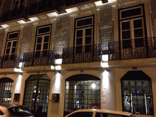 Brown's | Downtown Hotel by null