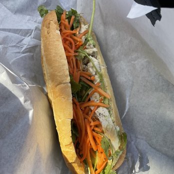 Sandwich House - Chicken Sandwich with Avocado and Cheese - Sandwiches Near Me - Cypress, California Sandwich House - Chicken Sandwich with Avocado and Cheese - Sandwiches Near Me - Cypress, California