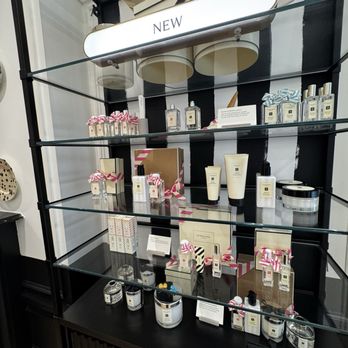 Jo Malone London - Cosmetics & Beauty Supply Near Me - Santa Clara, California Jo Malone London - Cosmetics & Beauty Supply Near Me - Santa Clara, California