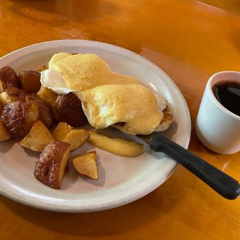 Day By Day Cafe - 13. Eggs Benedict - Cafes Near Me - Saint Paul, Minnesota