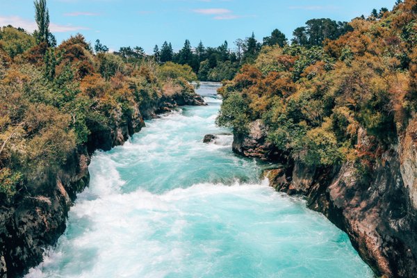 Huka Falls by null