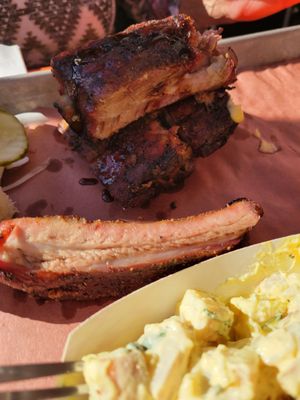 Slow Hand BBQ by null