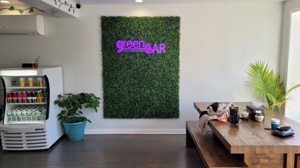 Green Bar by null