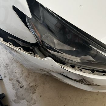 Caliber Collision - Headlight and bumper damage - Body Shops Near Me - Fresno, California Caliber Collision - Headlight and bumper damage - Body Shops Near Me - Fresno, California