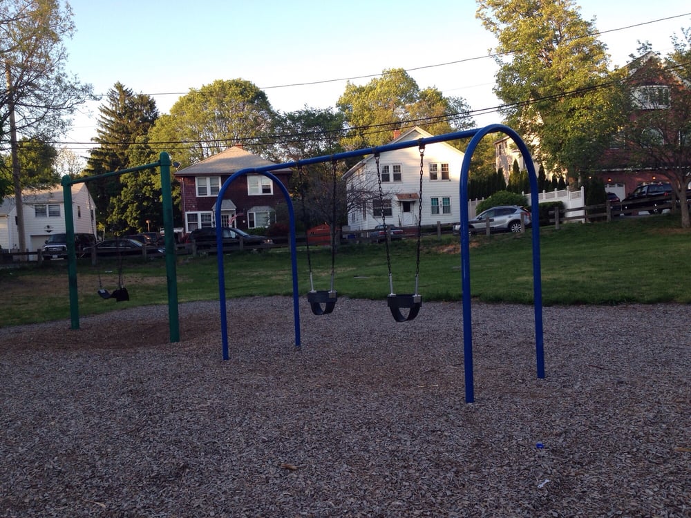 BRADFORD STREET PLAYGROUND Bradford St, Quincy, Massachusetts Parks