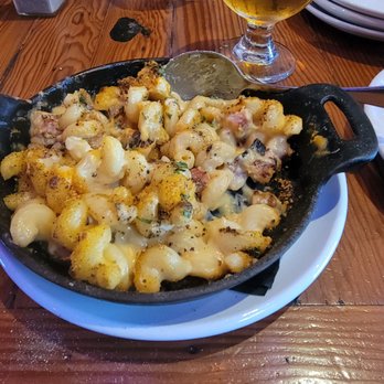 Ermanos Bar - Mac and cheese - Wine Bars Near Me - Tucson, Arizona Ermanos Bar - Mac and cheese - Wine Bars Near Me - Tucson, Arizona