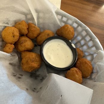Pizzaria Delphi - Fried mushrooms - Pizza Near Me - Palmer, Alaska