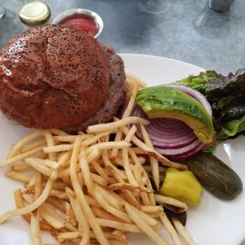 Boon Fly Cafe - Akaushi Kobe Beef Burger ($16) - American Near Me - Napa, California