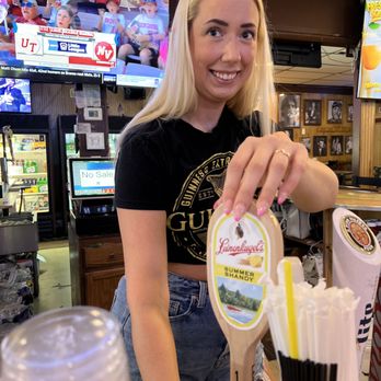 Gleasons Bar - Sweet Clarissa - Burgers Near Me - Levittown, Pennsylvania