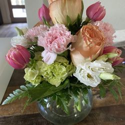 The Flower Shop - Mother Day Flowers by Shelly