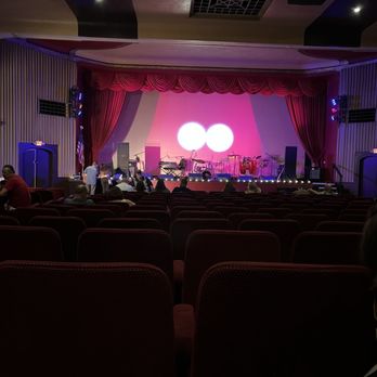 Historic Hemet Theater - Hemet Theatre Seating & Stage - Music Venues Near Me - Hemet, California