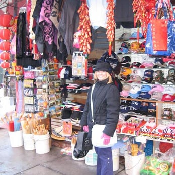 Chinatown Gift Center - Flowers & Gifts Near Me - New York, New York