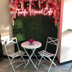 Tearific Moment Cafe - Seating