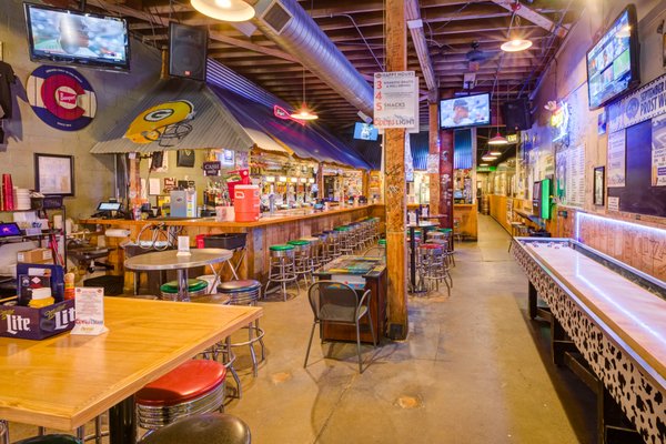 Swanky's Vittles and Libations by null