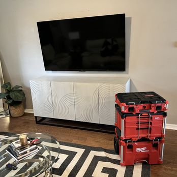 Dr Hook It Up - Upgrade to larger TV. - Home Theatre Installation Near Me - Lake Mary, Florida Dr Hook It Up - Upgrade to larger TV. - Home Theatre Installation Near Me - Lake Mary, Florida